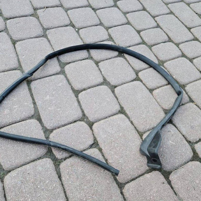 Uszczelka drzwi przód przednia prawa Opel Mokka B 2 9834794780