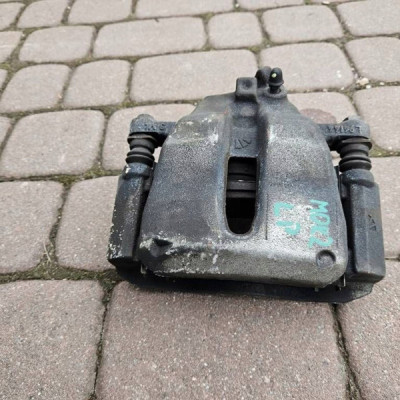 Zacisk przód przedni lewy jażmo Corsa F Opel Mokka B 2 II