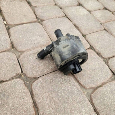 Pompka obiegowa wody Renault Zoe 144B03731R