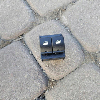 Przełącznik szyb przód PROACE CITY Berlingo Combo E Rifter 98016298ZD