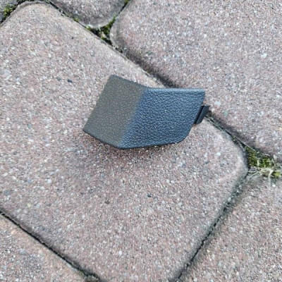 Obudowa osłona boczka prawa PROACE CITY Berlingo Combo E Rifter 9822151577