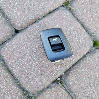 Przełącznik szyby bocznych PROACE CITY Berlingo Combo E Rifter 060936J01