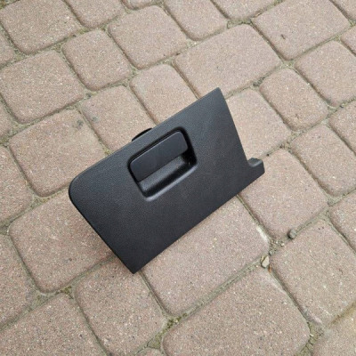 Obudowa osłona schowek deski Volkswagen Golf 7 VII 5G1857924B