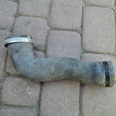 Rura przewód intercoolera 2.0TFSI TSI GTI Volkswagen Golf 7 VII 5Q0145832E