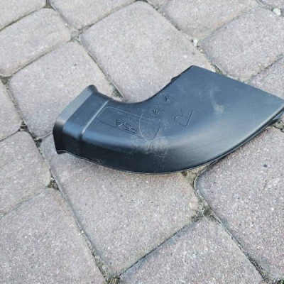 Kanał powietrza kabiny lewy nagrzewnicy Opel Astra L 6 VI 9847476480