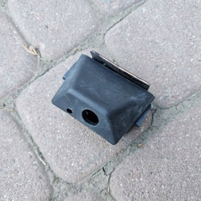 Obudowa osłona kamery tył tylnej cofania Opel Astra L 6 VI 9840194480