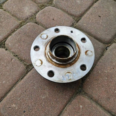 Piasta łożysko koła tylnego LEWA - PRAWA Volkswagen Golf 7 VII GTI