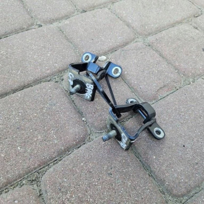 Zawiasy zawias klapy tył bagażnika Volkswagen Golf 7 VII GTI