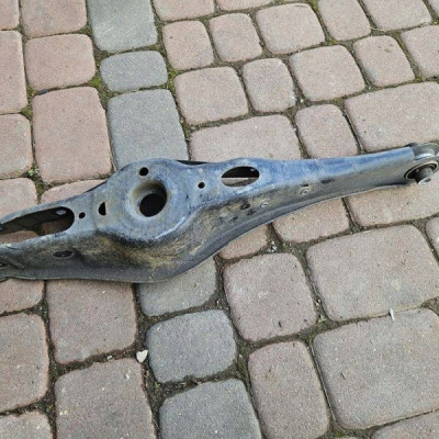 Wahacz tył tylny lewy zawieszenia Volkswagen Golf 7 VII GTI 5Q0505311D