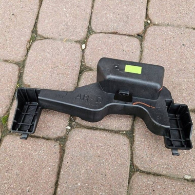 Uchwyt wspornik drzwi klamki przód prawy Opel Grandland X YP00051980