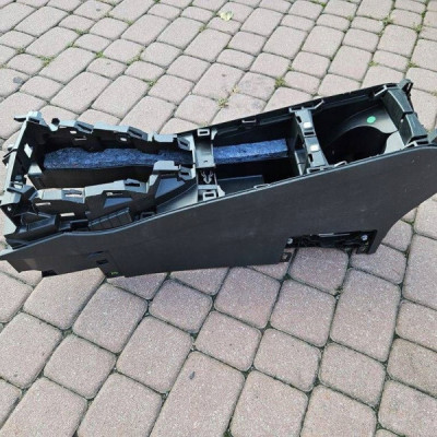 Tunel środkowy EUROPA Opel Grandland X 9809862080