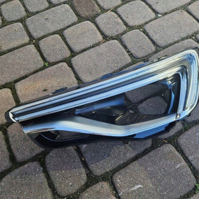Obudowa osłona lampy przedniej lewej Opel Grandland X YP0016180