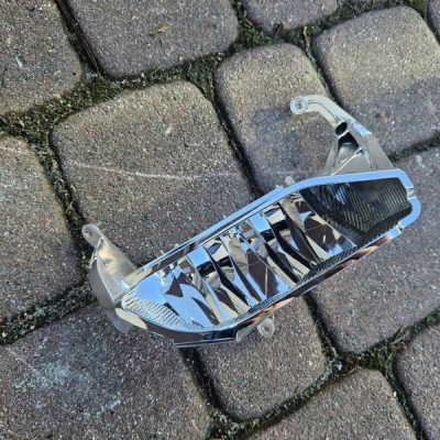 Odblask odbłyśnik lampy przedniej lewej przód Opel Grandland X 0201270