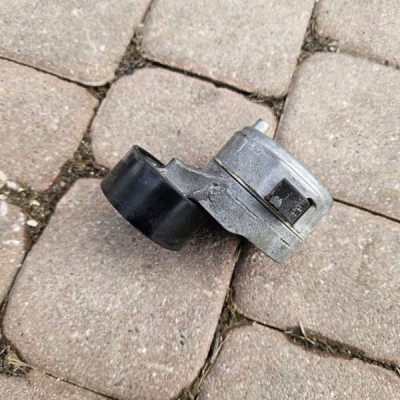 Rolka napinacz paska 1.2THP Opel Grandland X 9675874680