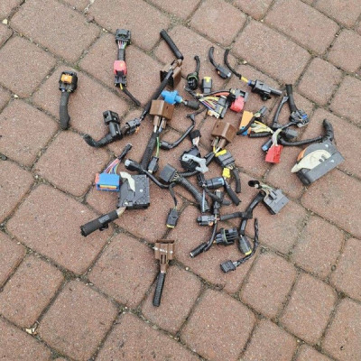 Kostka wtyczka instalacja komory Opel Grandland X