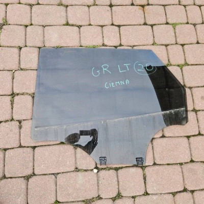 Szyba drzwi tył tylna lewa ciemna ROCZNIK NA SZYBIE 2020R Opel Grandland X