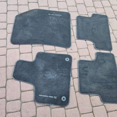 Dywan dywaniki wnętrza kabiny EUROPA Opel Grandland X