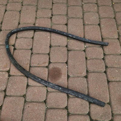 Uszczelka maski dolna wyciszenie Opel Grandland X