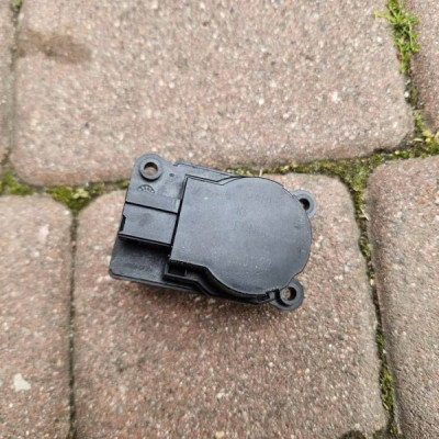 Silniczek nagrzewnicy Opel MOKKA B 2 II Opel Mokka B EGN0012 KF784001