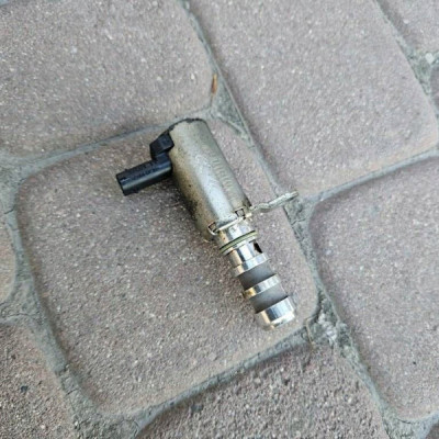 Czujnik wałka rozrządu 1.2THP HN05 Opel MOKKA B 2 II 9675081780