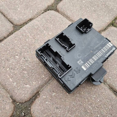 Moduł sterownik drzwi prawy przód OPEL ASTRA L 6 VI 9857119480