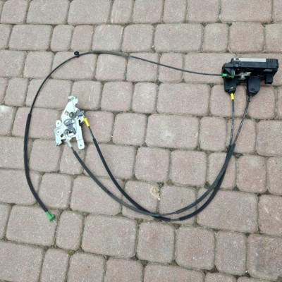 Zamek drzwi przesównych bocznych Vivaro Trafic 8200020185