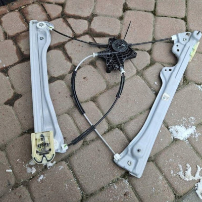 Podnośnik szyby przód przedni lewy EUROPA Opel Insignia B 39138553