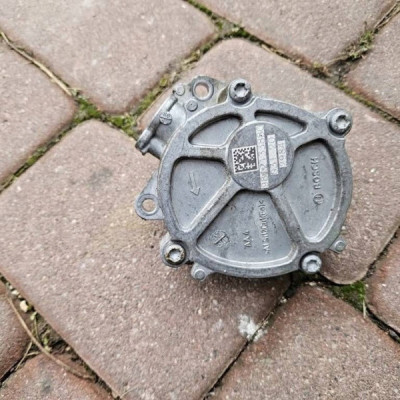 Pompa podciśnienia VACUM serwa hamulca 1.2 THP Opel Corsa F 9812133880
