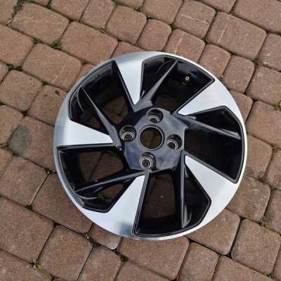 Felga aluminiowa 16" 6.5J ET32 CFB15 Opel Corsa F 9833892580