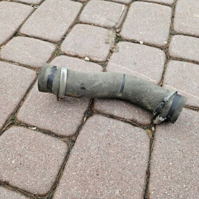 Rura wlew zbiornika paliwa łącznik Opel Corsa E