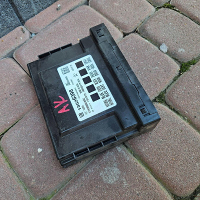 Moduł sterownik komfortu BSI nadwozia Opel Astra K 13526398