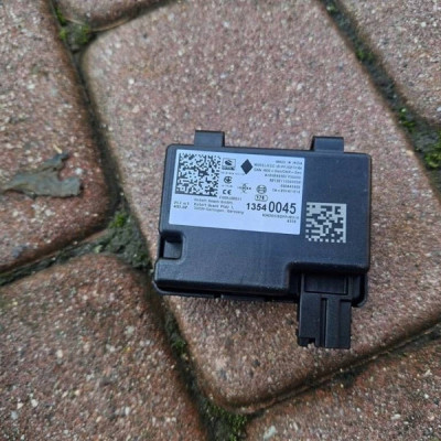 Moduł sterownik antena keyless bez kluczykowego Opel Astra K 13540045