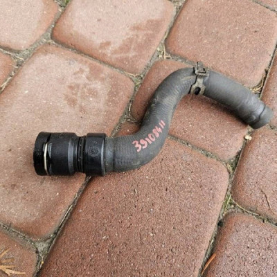 Przewód rura wąż chłodzenia wody 1.5D CRDI LXD Opel Astra K 39108411