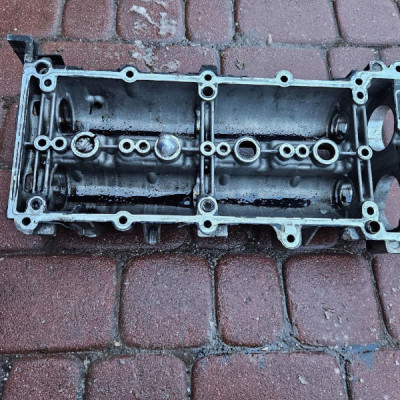 Pokrywa wałków rozrządu głowicy 2.0CDTI Opel Insignia A 55565668