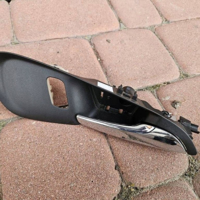 Klamka drzwi przód przednich prawych EUROPA FL LIFT Opel Insignia A