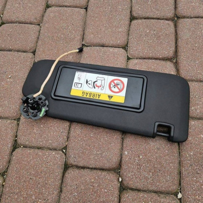 Daszek słonecznik pasażera prawy EUROPA Astra J OPC czarny Opel Insignia A