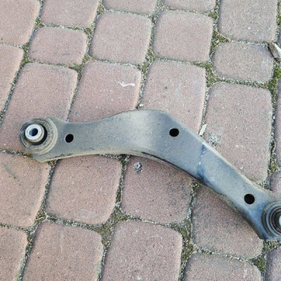 Wahacz tył tylny prawy poprzeczny zawieszenie Opel Insignia A 22940357