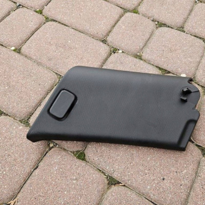 Obudowa osłona bagażnika słupka tył prawa kombi Opel Insignia A 22986179