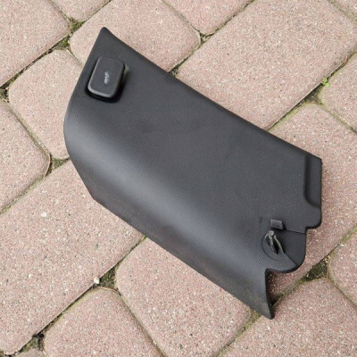 Obudowa osłona bagażnika słupka tył lewa kombi Opel Insignia A 22986177