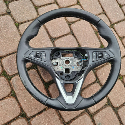 Kierownica skóra skórzana podgrzewana - wytarta A60 Opel Astra K