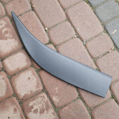 Listwa tył tylna drzwi prawa dekoracyjna Toyota Aygo X 75075-0H010