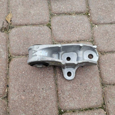 Łapa poduszka skrzyni biegów silnika MANUAL 1.0i Toyota Aygo X A1