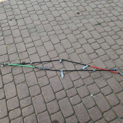 Linka linki hamulca ręcznego tył Toyota Aygo X 46430-0H040