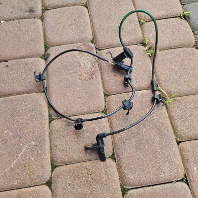 Czujnik ABS przedni prawy koł hamulca Toyota Aygo X 89542-K0020