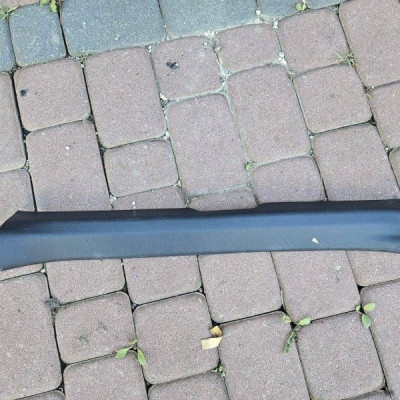 Listwa obudowa osłona progu progowa lewa Toyota Aygo X 67914-0H010