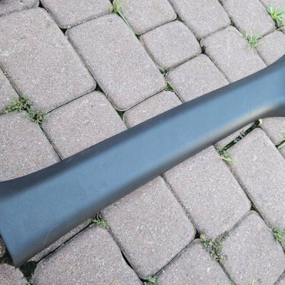 Obudowa osłona słupka przód podsufitki lewa Toyota Aygo X 62212-0H090