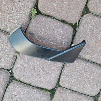 Zakończenie podszybia słupka błotnika lewe Toyota Aygo X 60118-0H080