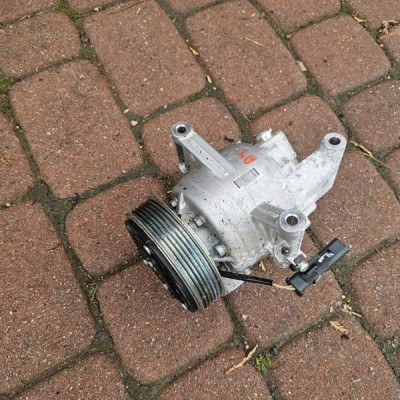 Sprężarka klimatyzacji kompresor 1.0i VVTI 1KR Toyota Aygo X 88310-0H030